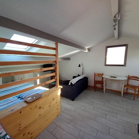 Gite Avec Terrasse Privee Proche Des Gorges Du Verdon 普罗旺斯地区阿莱马尼 外观 照片